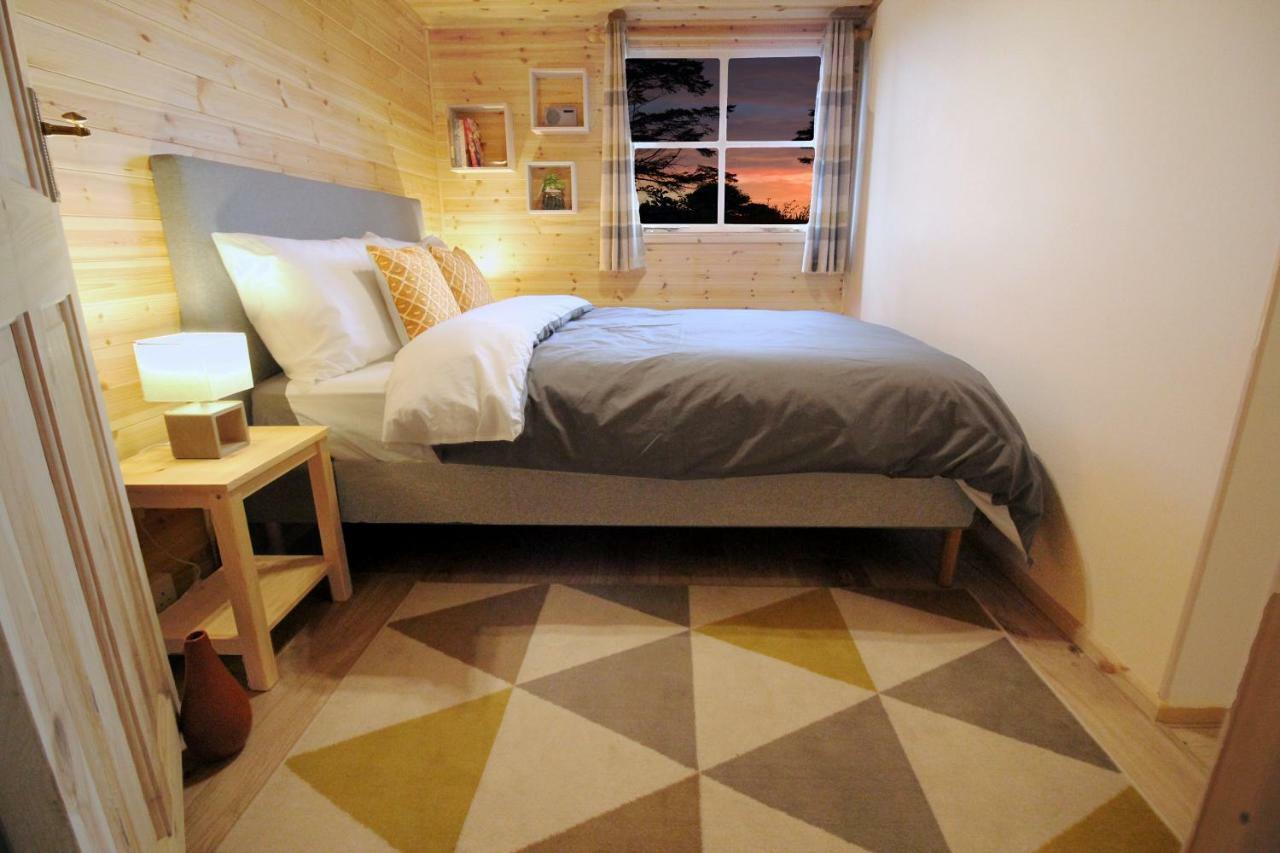 Scandi Cabin On A Hill, With Stunning Panoramic Views Ludgvan Екстер'єр фото