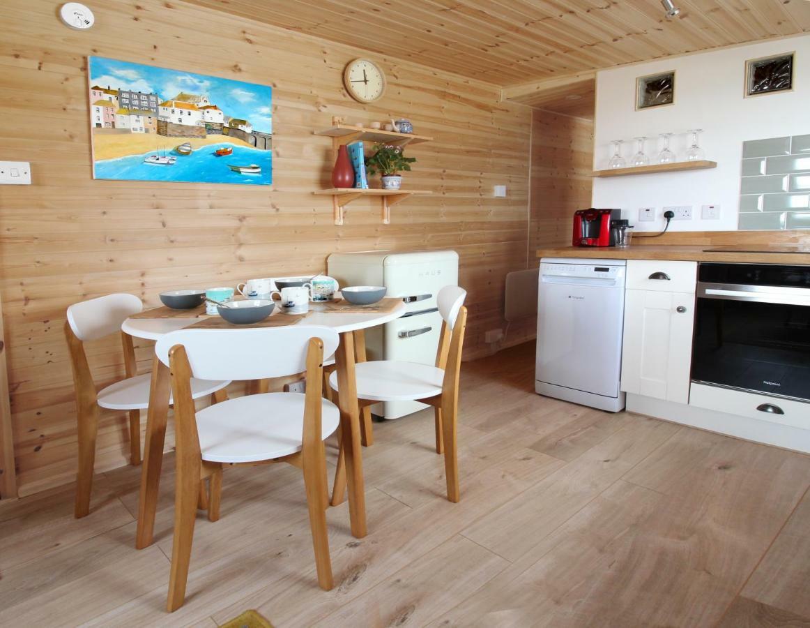 Scandi Cabin On A Hill, With Stunning Panoramic Views Ludgvan Екстер'єр фото