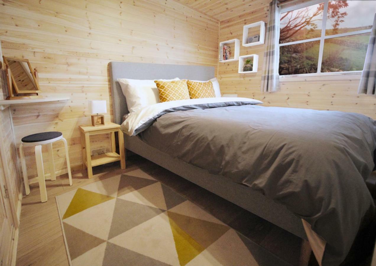 Scandi Cabin On A Hill, With Stunning Panoramic Views Ludgvan Екстер'єр фото